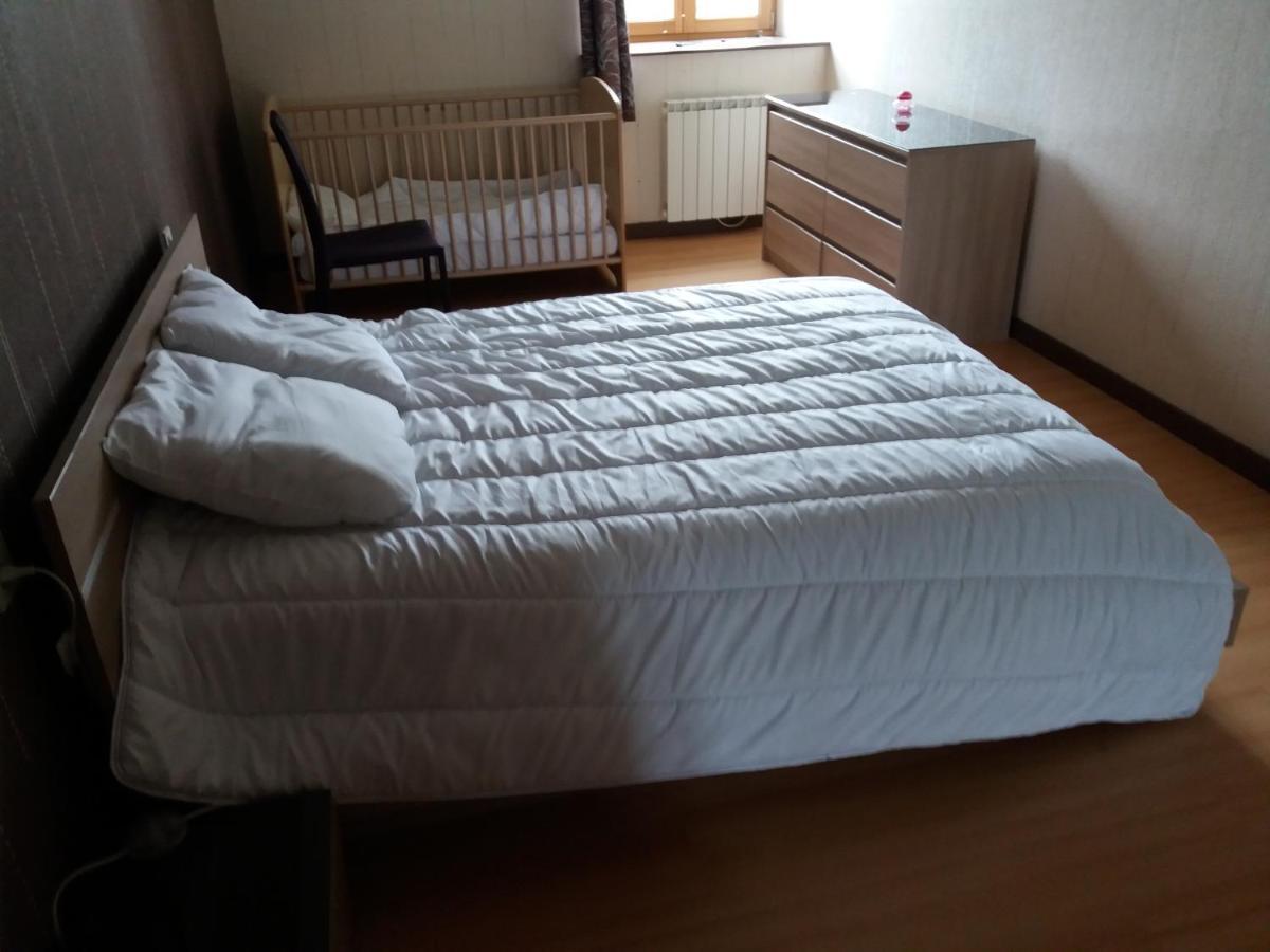 Appartement Meuble Agreable Au Coeur Du Massif Du Jura Malpas Экстерьер фото