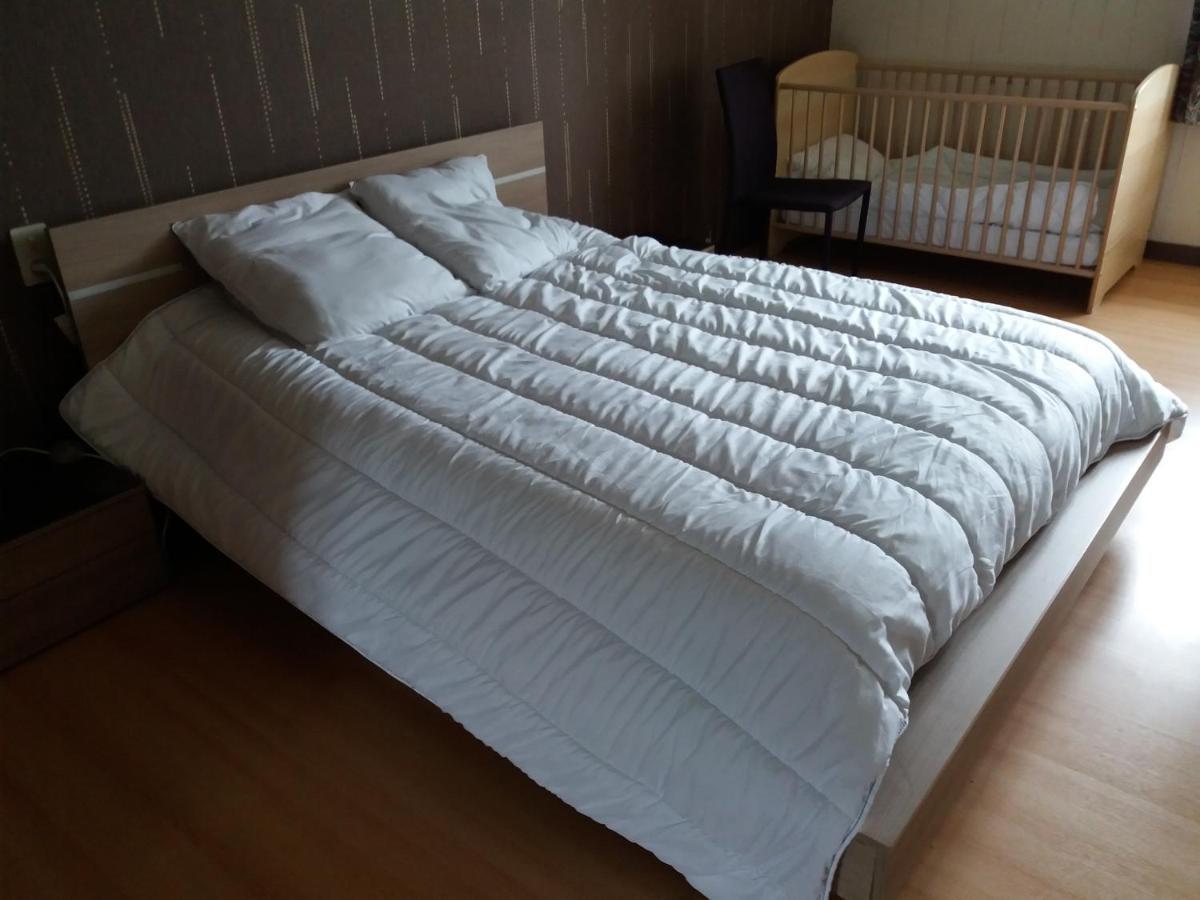 Appartement Meuble Agreable Au Coeur Du Massif Du Jura Malpas Экстерьер фото